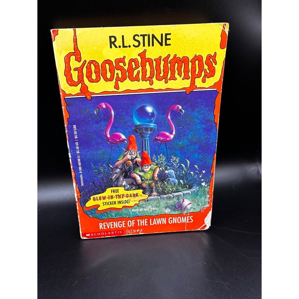Goosebumps Revenge of‎ the Lawn Gnomes 1st Edition R.L. Stine #34 1st Print 1995